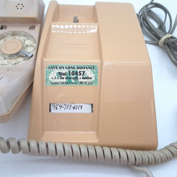 Beige Rotary Phone -Contempra QSQM 100AX - Picture 3 of 10